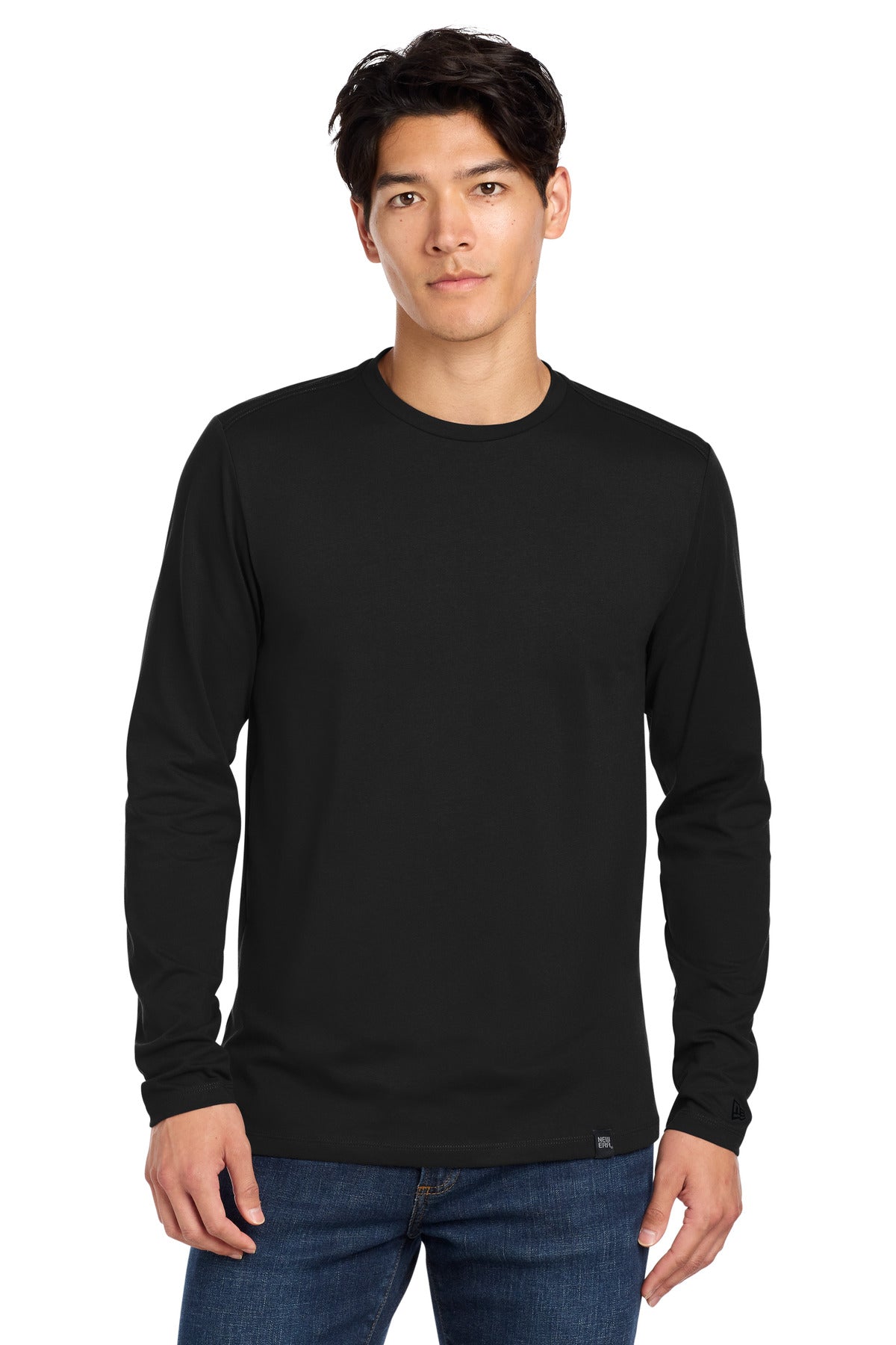 New Era  ®  Heritage Blend Long Sleeve Crew Tee. NEA102