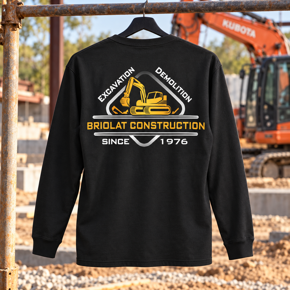 Briolat Classic Logo CTK126 Black back jobsite mockup
