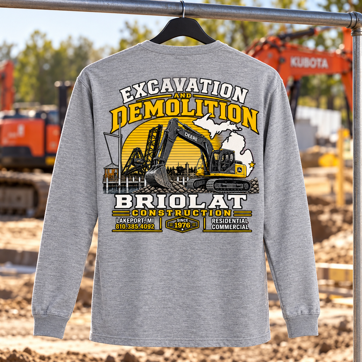 Briolat New Excavator Design CTK126 Heather Grey back jobsite mockup