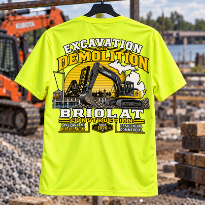 ST350 new neon yellow back Briolat construction jobsite mockup